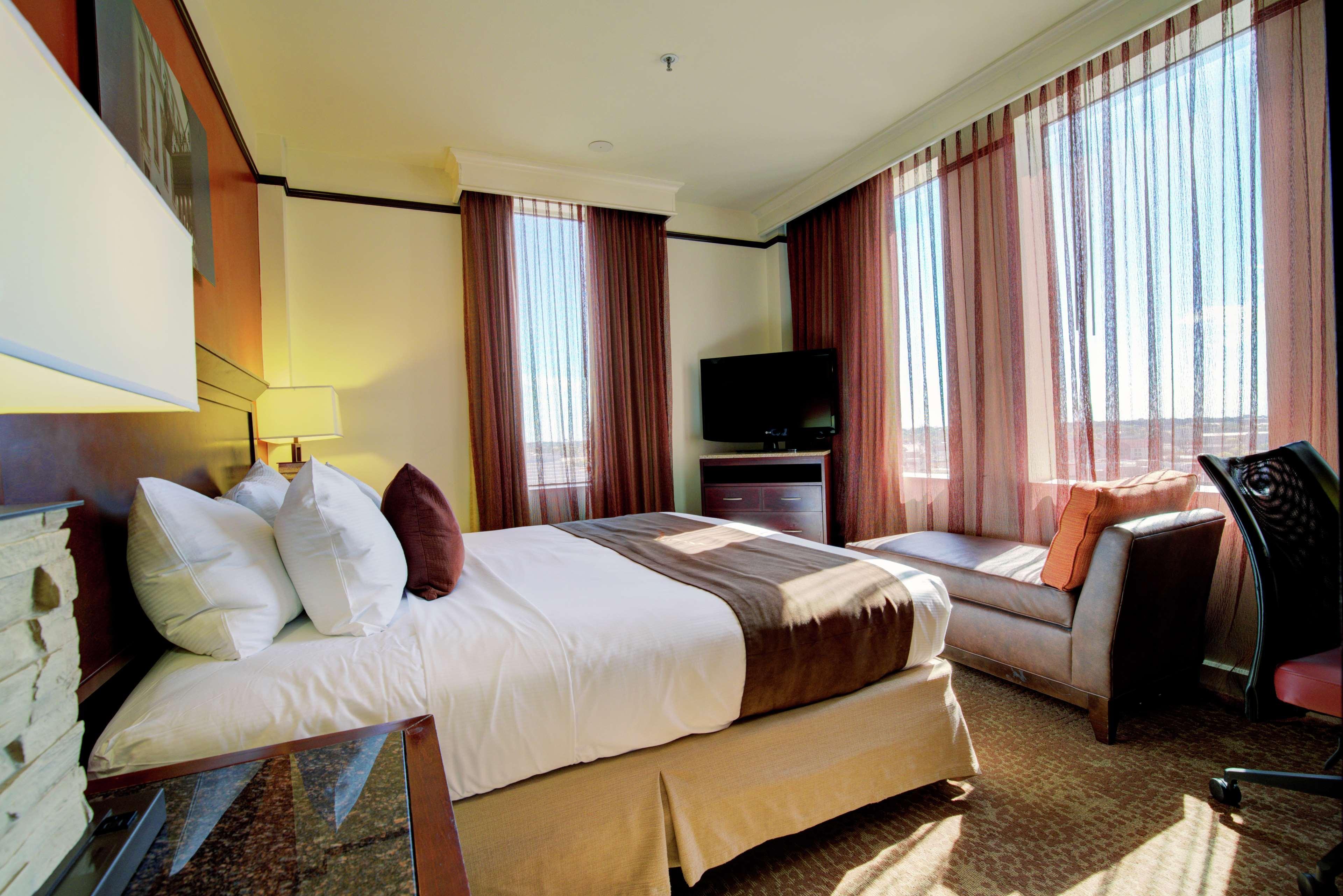 The Emily Morgan Hotel - A Doubletree By Hilton Σαν Αντόνιο Εξωτερικό φωτογραφία