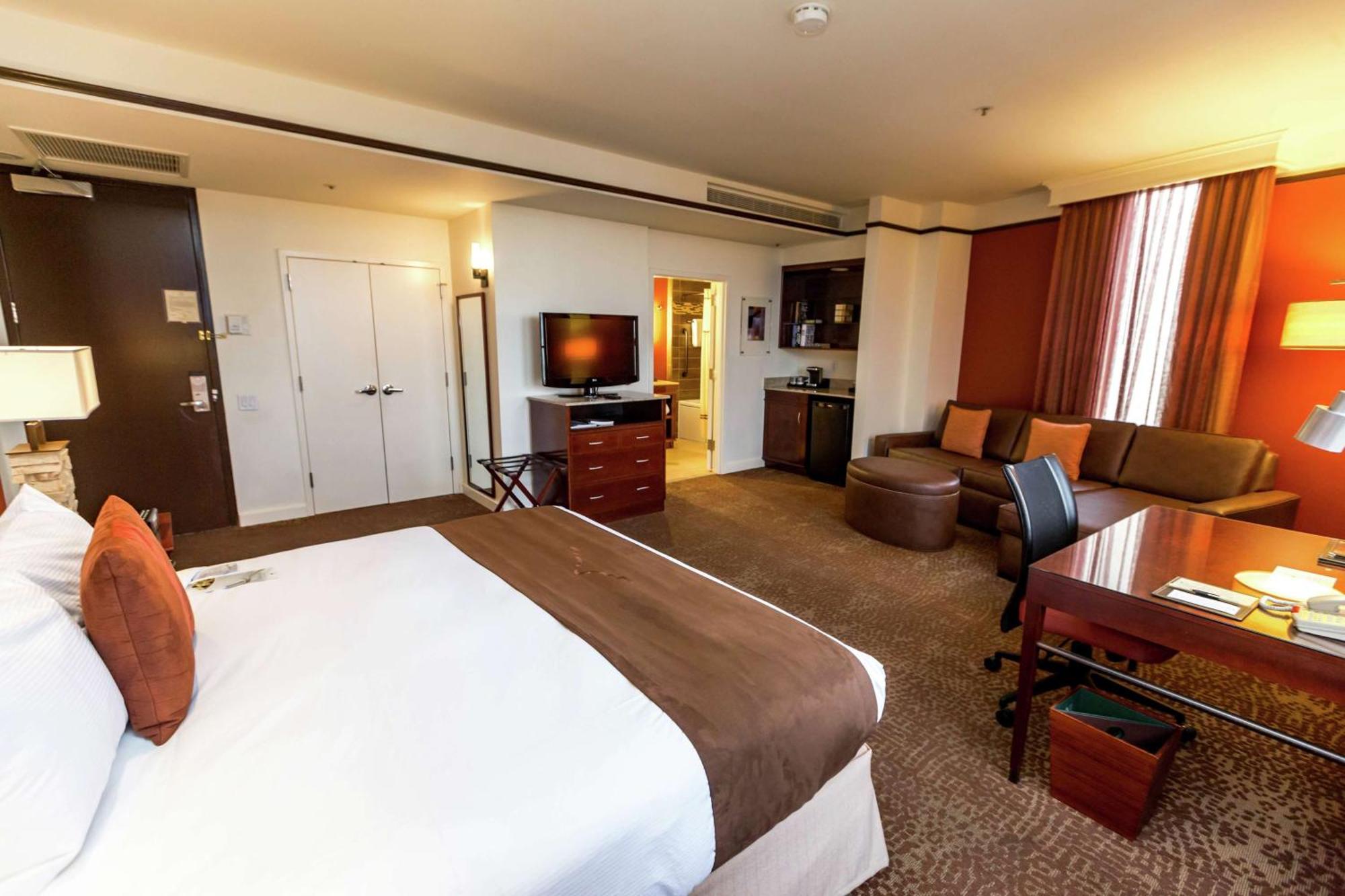 The Emily Morgan Hotel - A Doubletree By Hilton Σαν Αντόνιο Εξωτερικό φωτογραφία