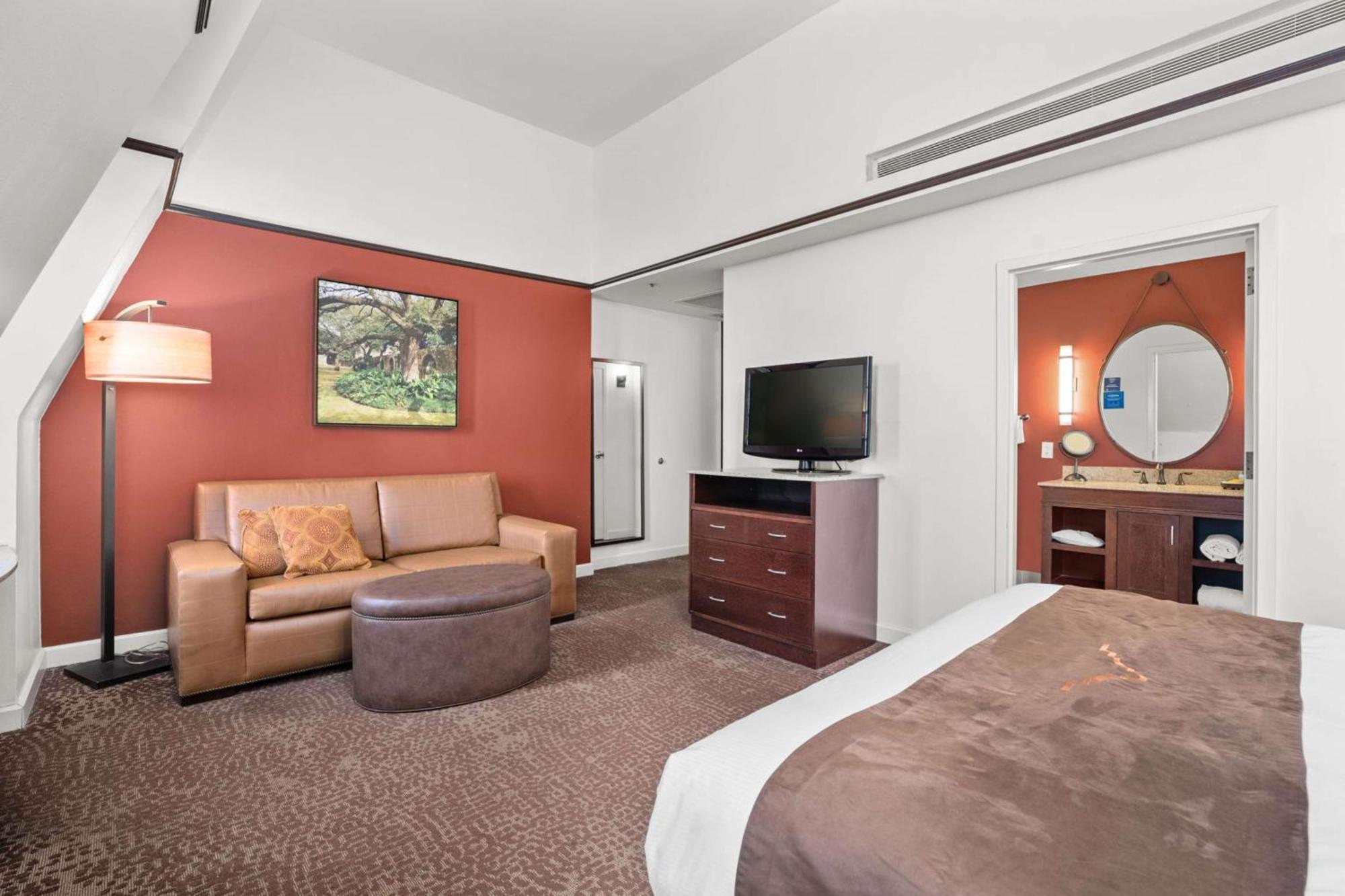 The Emily Morgan Hotel - A Doubletree By Hilton Σαν Αντόνιο Εξωτερικό φωτογραφία
