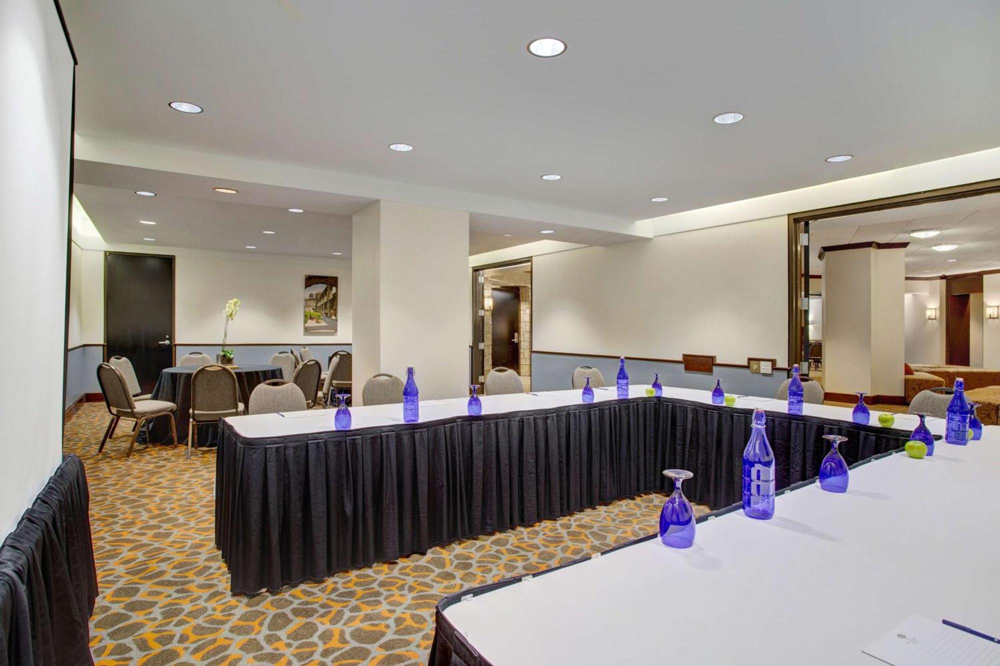 The Emily Morgan Hotel - A Doubletree By Hilton Σαν Αντόνιο Εξωτερικό φωτογραφία