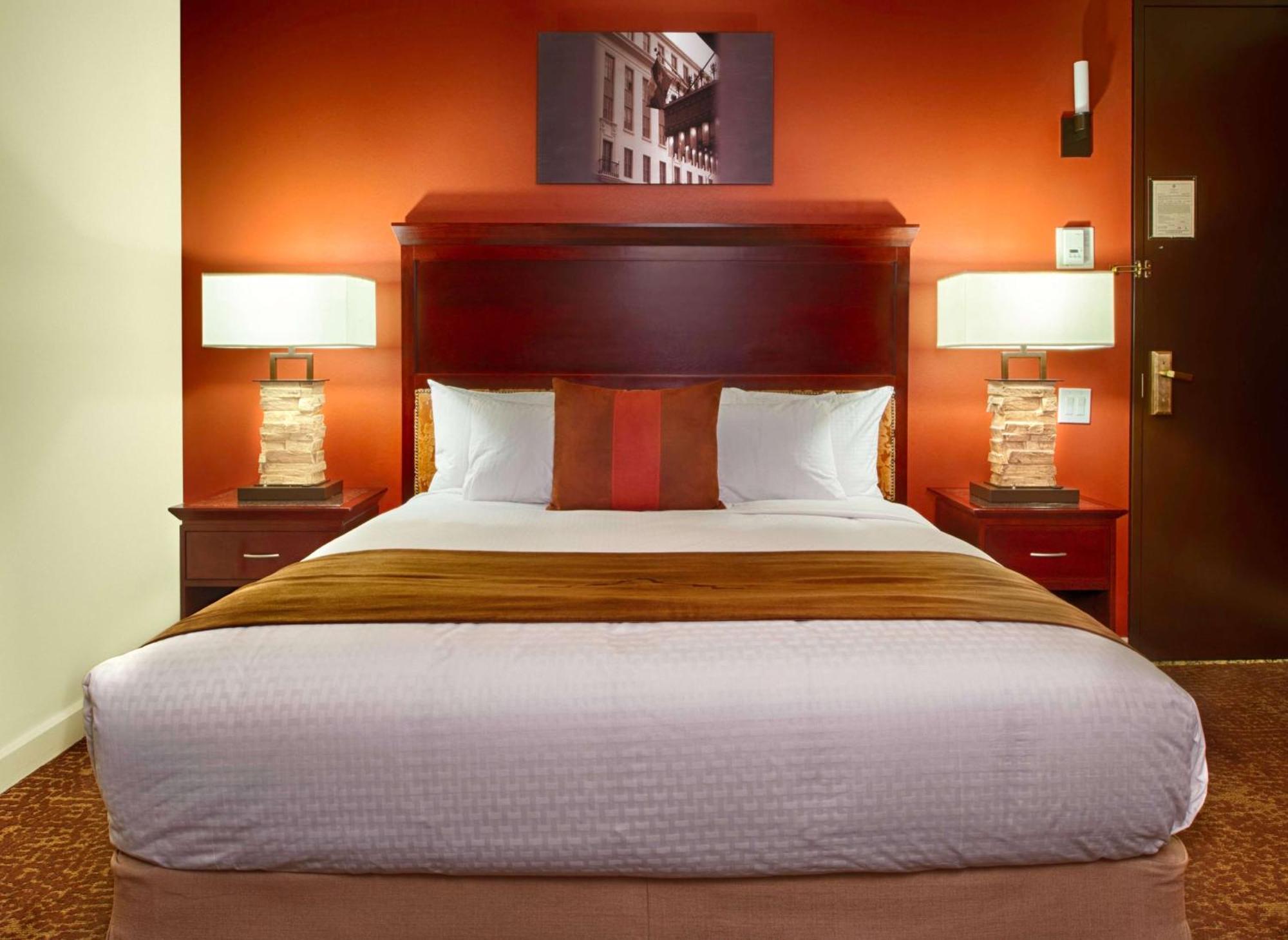 The Emily Morgan Hotel - A Doubletree By Hilton Σαν Αντόνιο Εξωτερικό φωτογραφία
