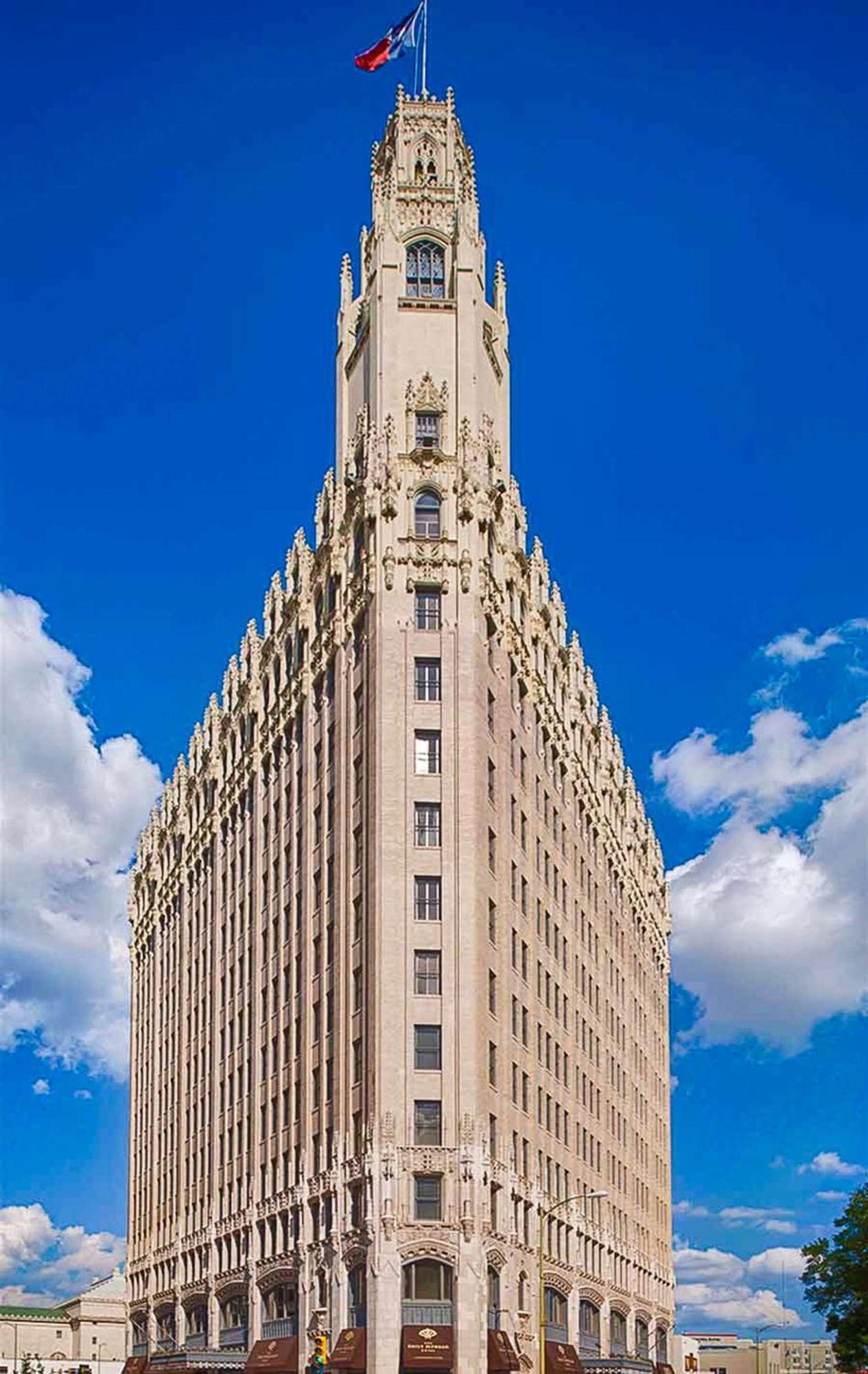 The Emily Morgan Hotel - A Doubletree By Hilton Σαν Αντόνιο Εξωτερικό φωτογραφία
